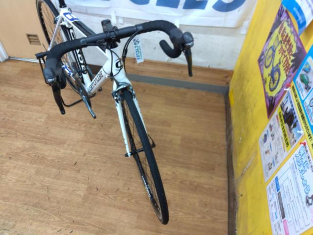 CANNONDALE CAAD8 2015年頃モデル 700×25C 2×10S アルミロードバイク ホワイト/ブルー サイズ48 適応身長:160-167cm