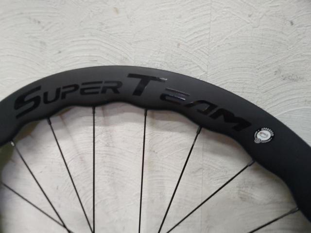 SUPERTEAM 50 700C チューブレス対応 カーボンディスクブレーキホイール 前後セット