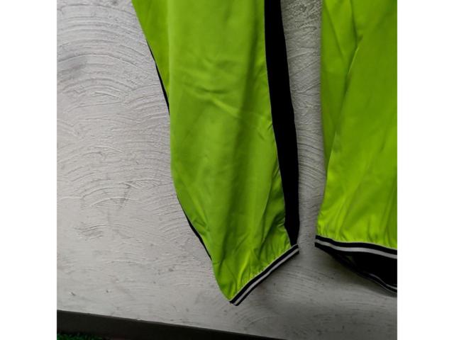 サイズ:L PEARL IZUMI ウィンドブレーカー イエローブラック
