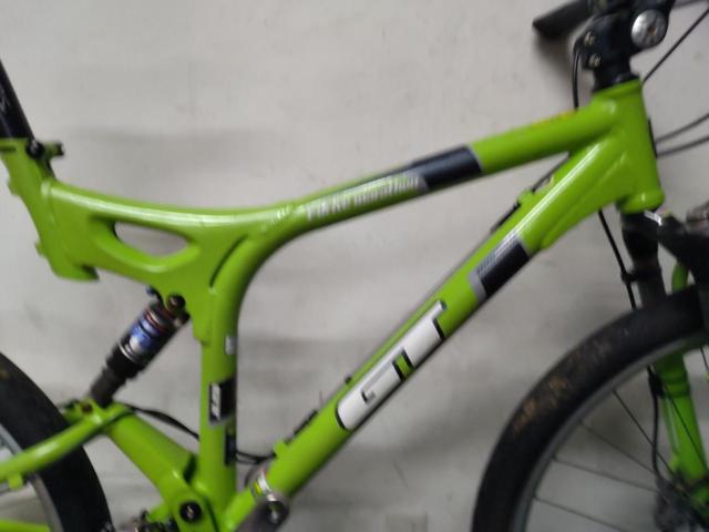 GT i-drive marathon XTR組 2003年頃 26x2.00インチ 3x9s フルサスMTB ライムグリーン フレームサイズ:50 参考サイズ:165～180cm