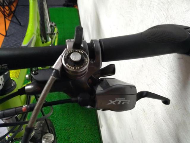 GT i-drive marathon XTR組 2003年頃 26x2.00インチ 3x9s フルサスMTB ライムグリーン フレームサイズ:50 参考サイズ:165～180cm