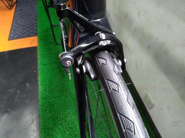 SPECIALIZED Tarmac MEN Sport 2018年 SHIMANO 105組み 700×28C 2×11S カーボンロードバイク ブラック サイズ:58 適応身長:180-185