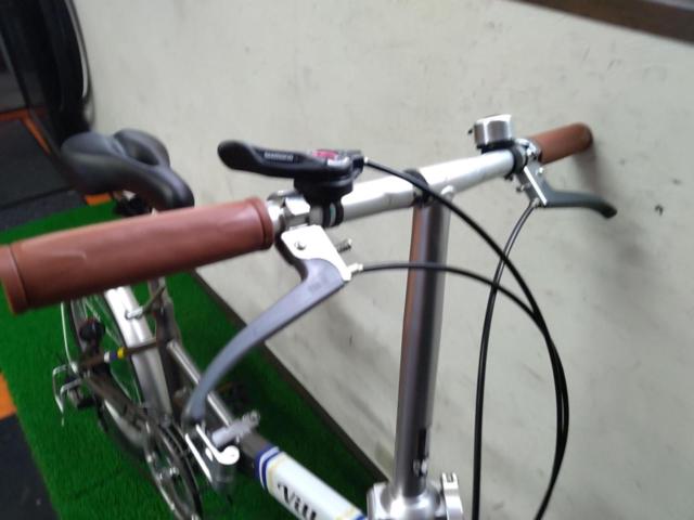 カインズ VILLE 20×1.75インチ 外装6段変速 折り畳み自転車 ガンメタル