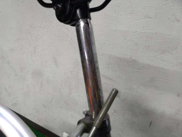 カインズ VILLE 20×1.75インチ 外装6段変速 折り畳み自転車 ガンメタル