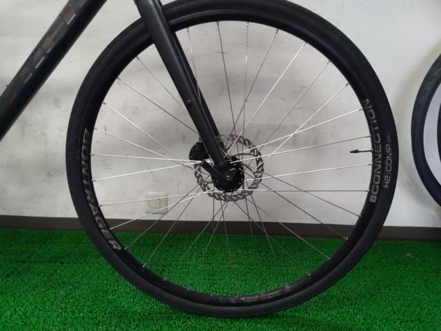 TREK FX2 DISC 2022モデル 700x35C 2x9S アルミクロスバイク ブラック 参考サイズ180～/ROCKBROS RHL1000 充電式フロントライト ステム固定台座付き