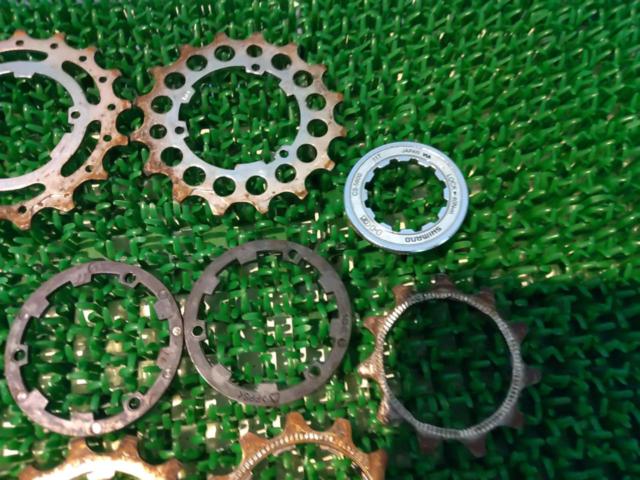 10S 11-23T SHIMANO 105 CS-5600 カセットスプロケット