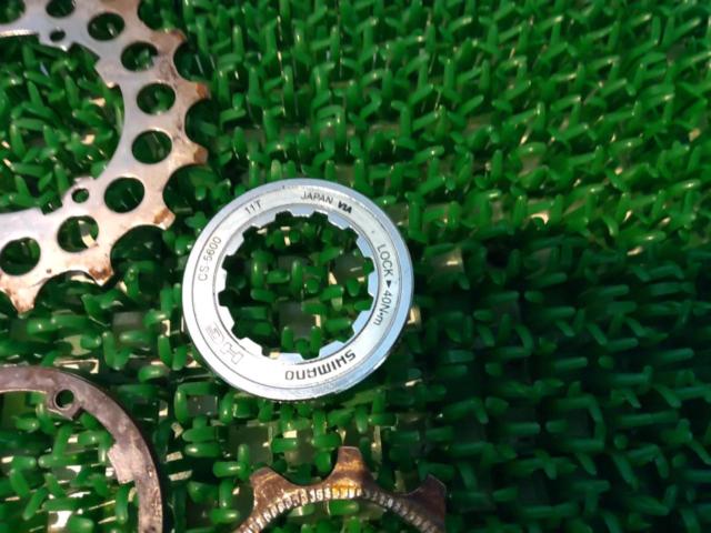 10S 11-23T SHIMANO 105 CS-5600 カセットスプロケット