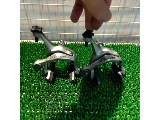 SHIMANO ULTEGRA BR-6700 キャリパーブレーキ 前後セット シルバー