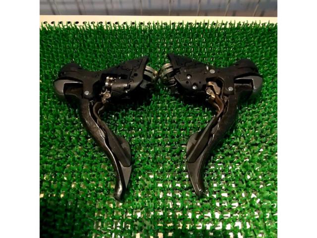 SHIMANO ULTEGRA ST-6700 STIレバー
