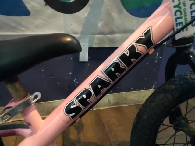 SPARKY キックバイク ピンク
