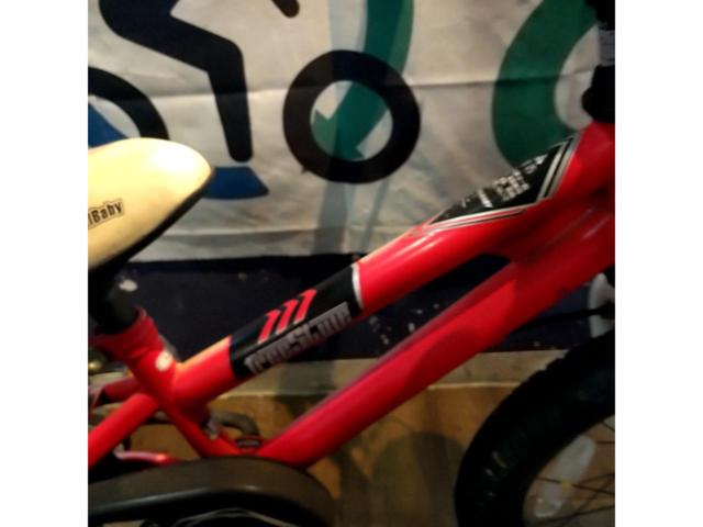 メーカー不明 FREESTYLE 16×2.40 シングルギア キッズ自転車 レッド ※補助輪曲がり・色褪せ