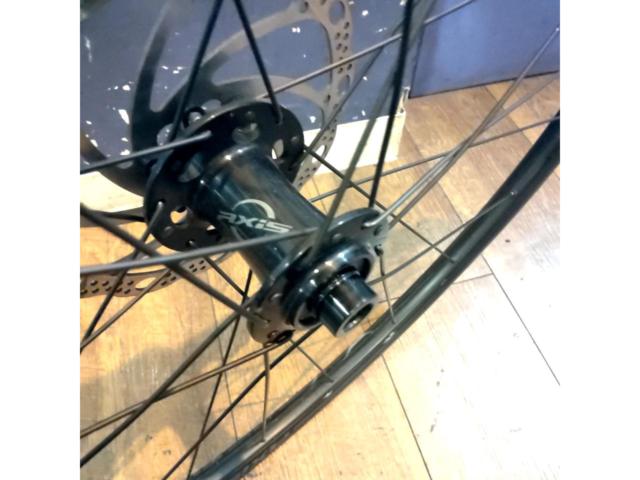 AXIS SPORT 700C ディスクブレーキ対応 アルミクリンチャーホイール 前後セット