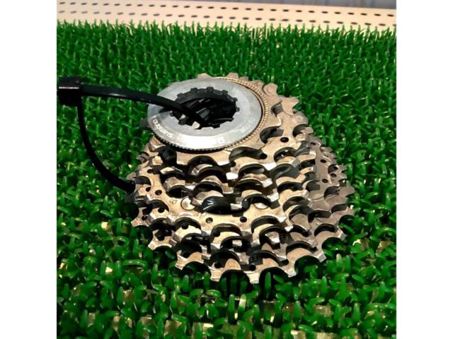 9S/12-23T SHIMANO DURA-ACE CS-7700 カセットスプロケット