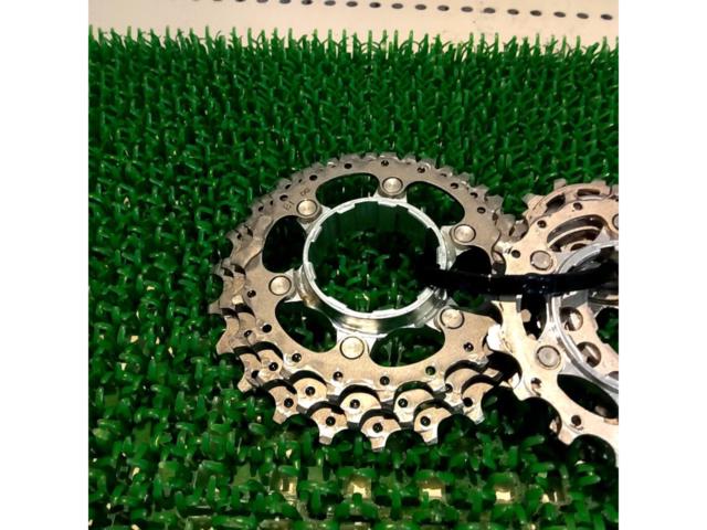 9S/12-23T SHIMANO DURA-ACE CS-7700 カセットスプロケット