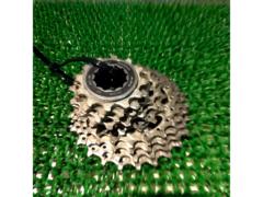 10S/12-25T SHIMANO 105 CS-5700 カセットスプロケット