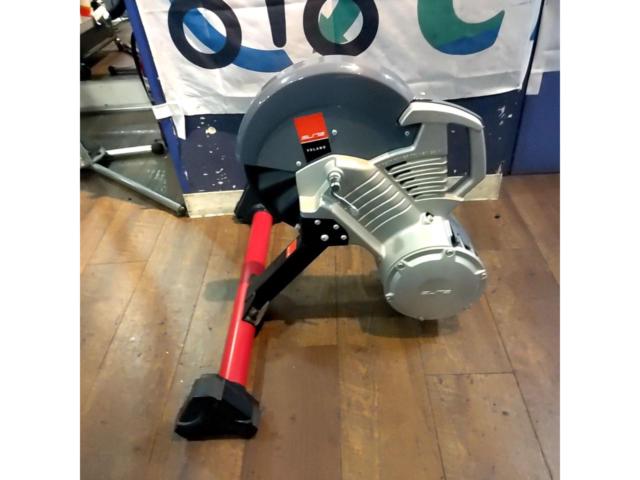 ELITE VOLANO サイクルトレーナー