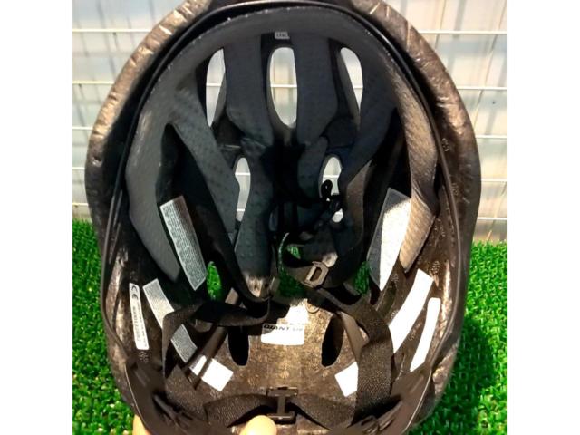 サイズ:M/L GIANT Liv Rev Comp ASIA サイクルヘルメット JCF認定マーク ブラック