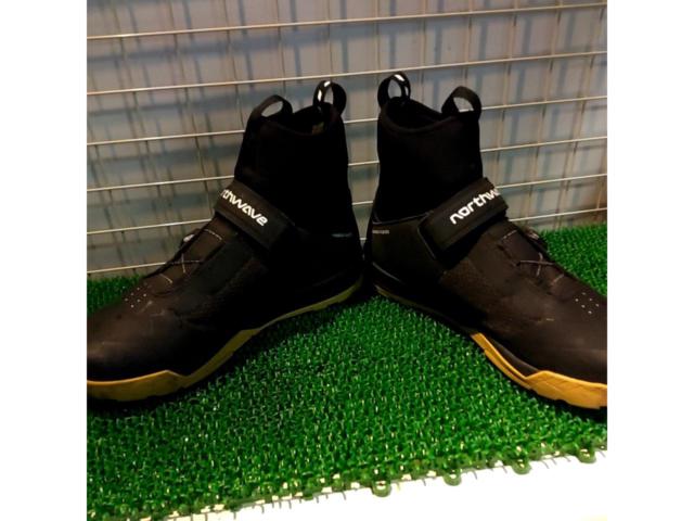 サイズ:EUR42 NORTHWAVE Kingrock Plus GTX SPD用 ビンディングシューズ ブラック