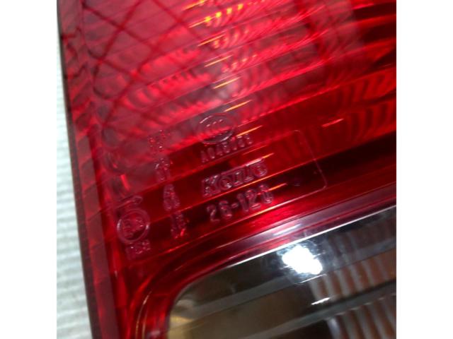 Wakeari
TOYOTA
Hiace 200
Genuine tail lens
※ Driver's seat side only