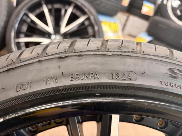 weds
Kranze
ELABORAR
+
GRENLANDER
L-ZEAL 56
+
KUSTONE
SAFY
M06
+ TOYO
PROXES
Sport