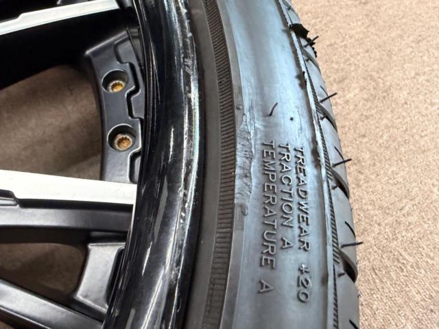 weds
Kranze
ELABORAR
+
GRENLANDER
L-ZEAL 56
+
KUSTONE
SAFY
M06
+ TOYO
PROXES
Sport