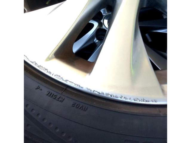 TOYOTA
Series 20 / Alphard Velphire
Original wheel