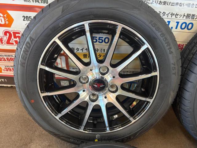 Weds with brand new tires
TEAD
TRICK
+
KENDA
KR 203