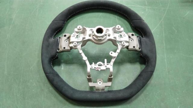 STI ウルトラスウェード ステアリング  【WRX STI VAB】