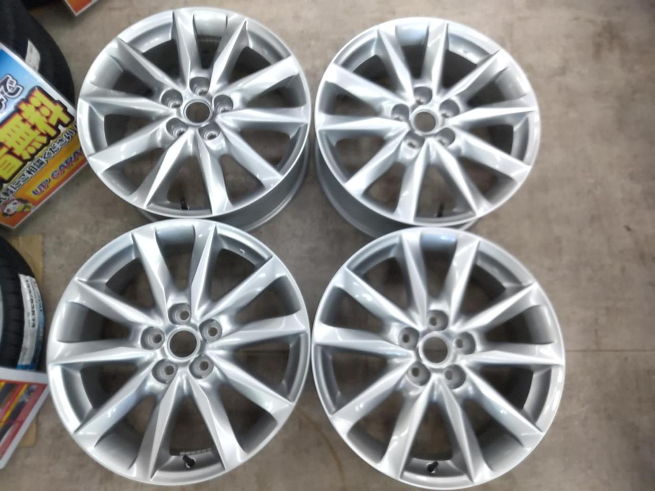 Mazda
Acceleration original wheel