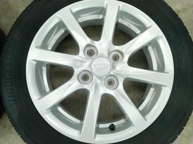 ダイハツ タントカスタム後期純正ホイール + BRIDGESTONE NEWNO