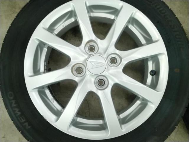 ダイハツ タントカスタム後期純正ホイール + BRIDGESTONE NEWNO
