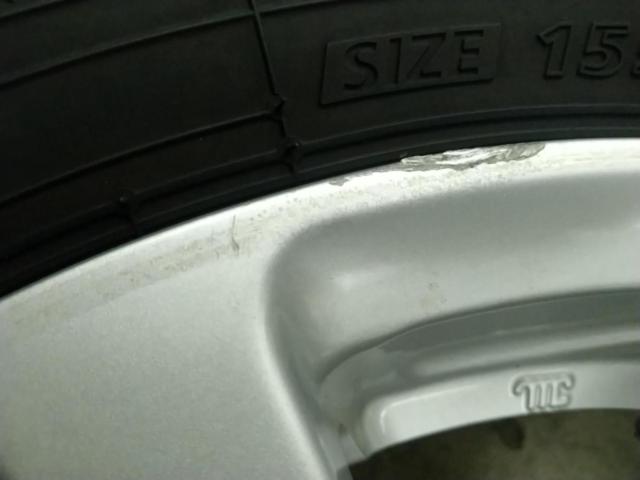 ダイハツ タントカスタム後期純正ホイール + BRIDGESTONE NEWNO
