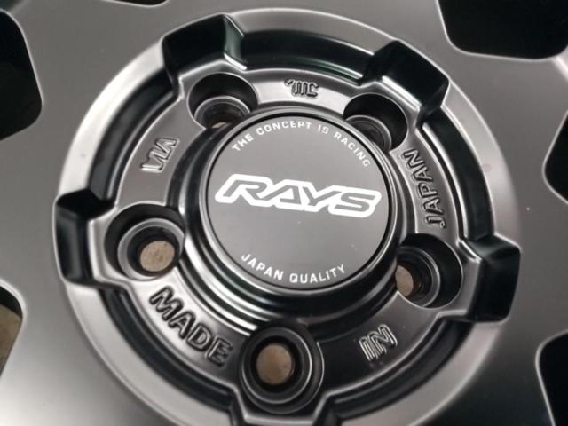 RAYS
TEAM
DAYTONA
M9+
+
YOKOHAMA
GEOLANDAR
A/T4
G018
