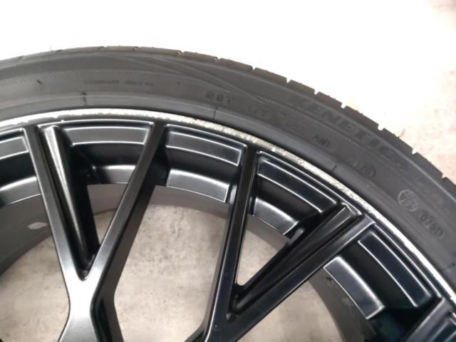 TRD
TF9
+
KENDA
KR 201