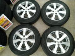 Honda
Freed
GB3 / GB4 type
Original wheel
+
YOKOHAMA
BluEarth-RV
RV03
Freed/100-4H
Perfect for tire changes, vehicle inspections, and more!
