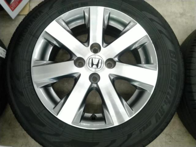 Honda
Freed
GB3 / GB4 type
Original wheel
+
YOKOHAMA
BluEarth-RV
RV03
Freed/100-4H
Perfect for tire changes, vehicle inspections, and more!