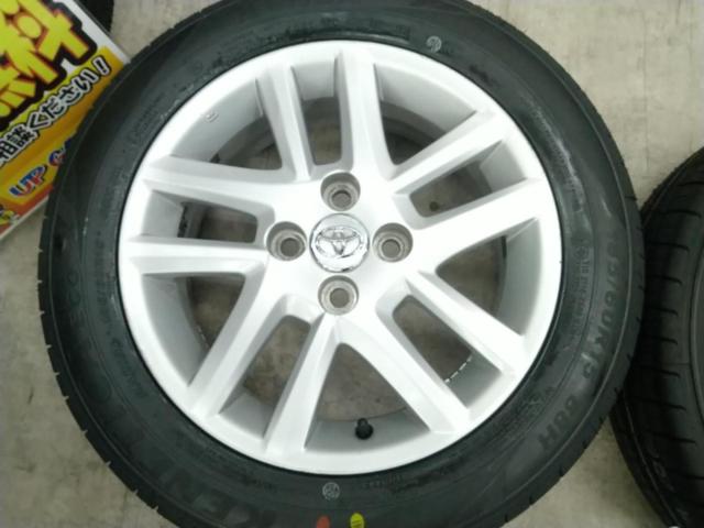 Toyota
Corolla Fielder original wheel
+
KENDA
KR 203
[Unused with tire]