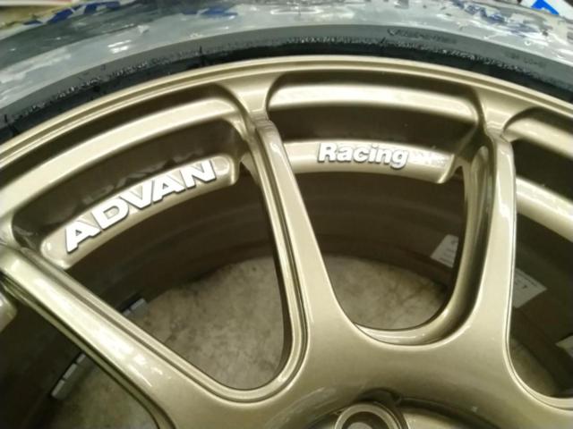 YOKOHAMA
ADVAN
Racing
RZ2
+
SHIBATIRE
R23