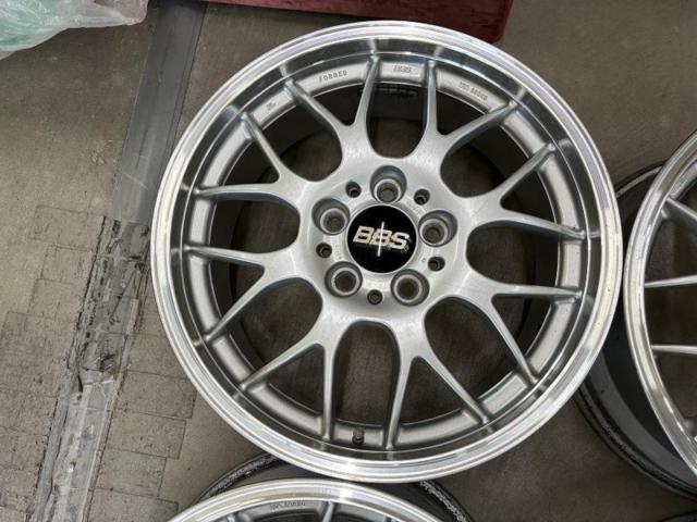 BBS (Bee-Bees)
RG715