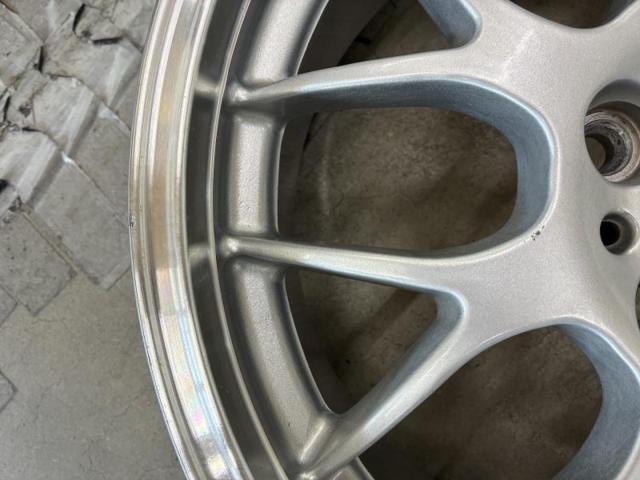 BBS (Bee-Bees)
RG715