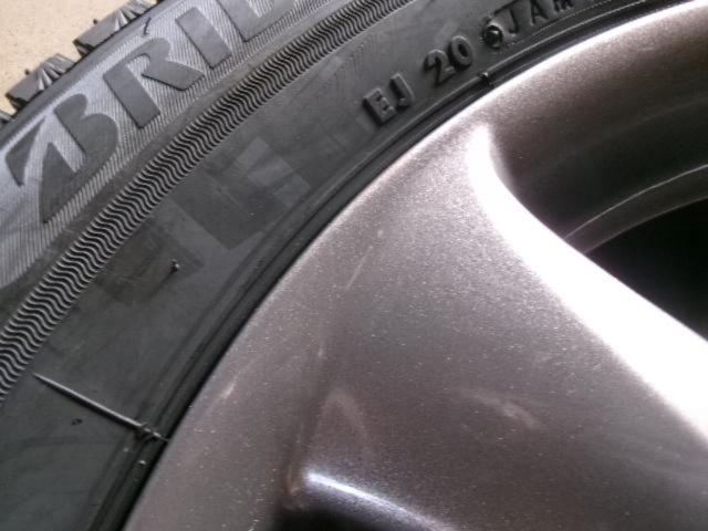 BRIDGESTONE TOPRUN + BRIDGESTONE BLIZZAK VRX3