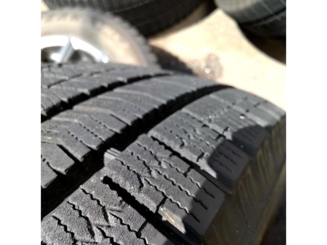 BRIDGESTONE BALMINUM AR-12 + BRIDGESTONE BLIZZAK VRX2