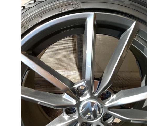 Unknown Manufacturer
Twin 5-spoke wheel
+
YOKOHAMA
iceGUARD
iG52c