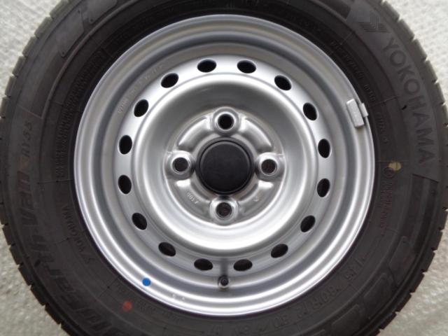 TOPY(トピー)  スチールホイール  + YOKOHAMA(ヨコハマ) BluEarth Van RY55