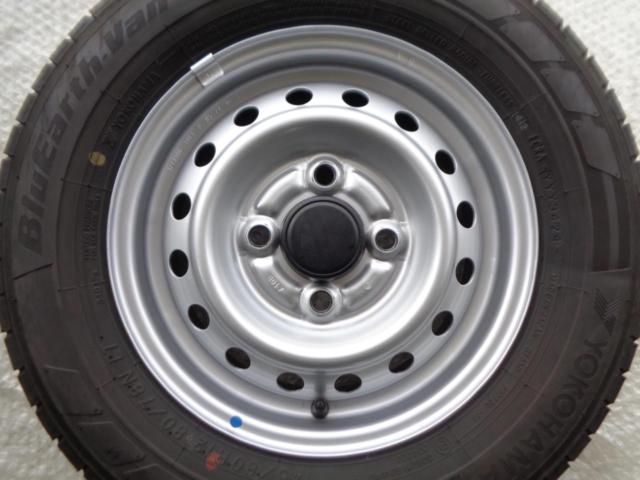 TOPY(トピー)  スチールホイール  + YOKOHAMA(ヨコハマ) BluEarth Van RY55