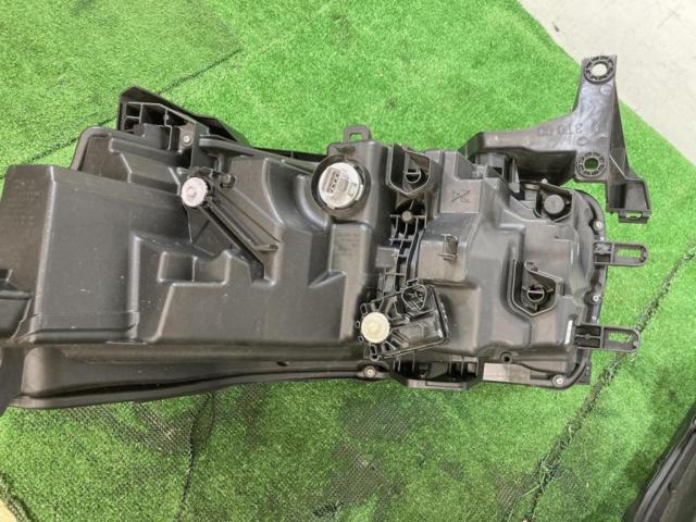 【ホンダ純正】 ステップワゴン RP8 ヘッドライト