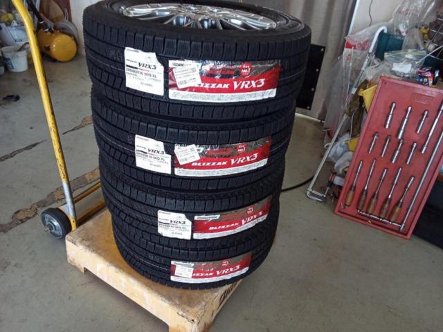 トヨタ純正(TOYOTA)  VOXY純正 BBS  + BRIDGESTONE(ブリヂストン) VRX3