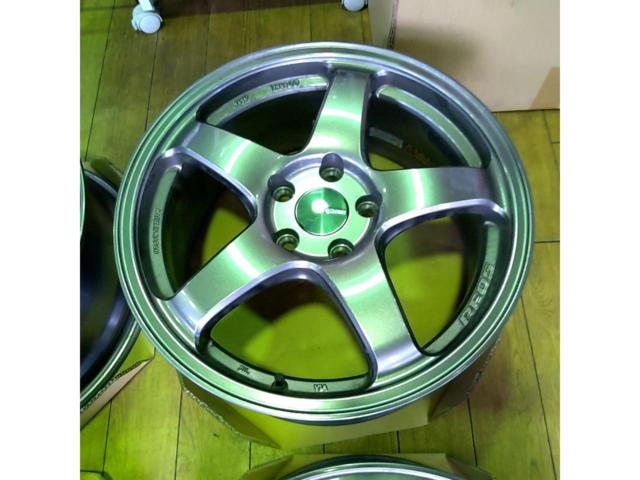 ☆VWゴルフ等に!(^^♪☆ 【ENKEI(エンケイ)】PerformanceLine(パフォーマンスライン) PF05