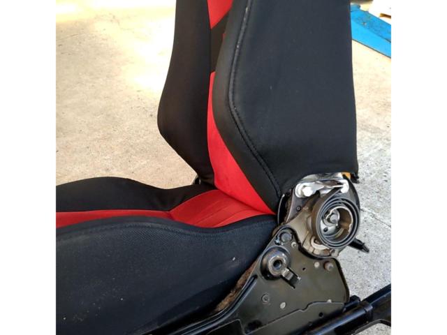【RECARO】 Keiワークス HN22S純正 RECARO リクライニングシート 運転席側