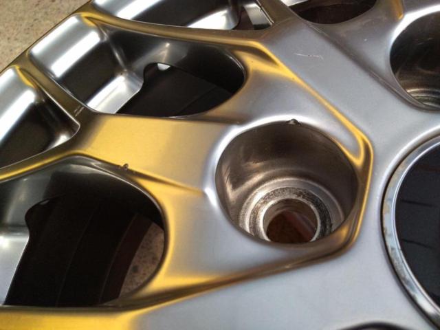 For use with genuine parts! (^^ Toyota genuine/BBS made)
80 series Noah / Voxy
Si / ZS grade